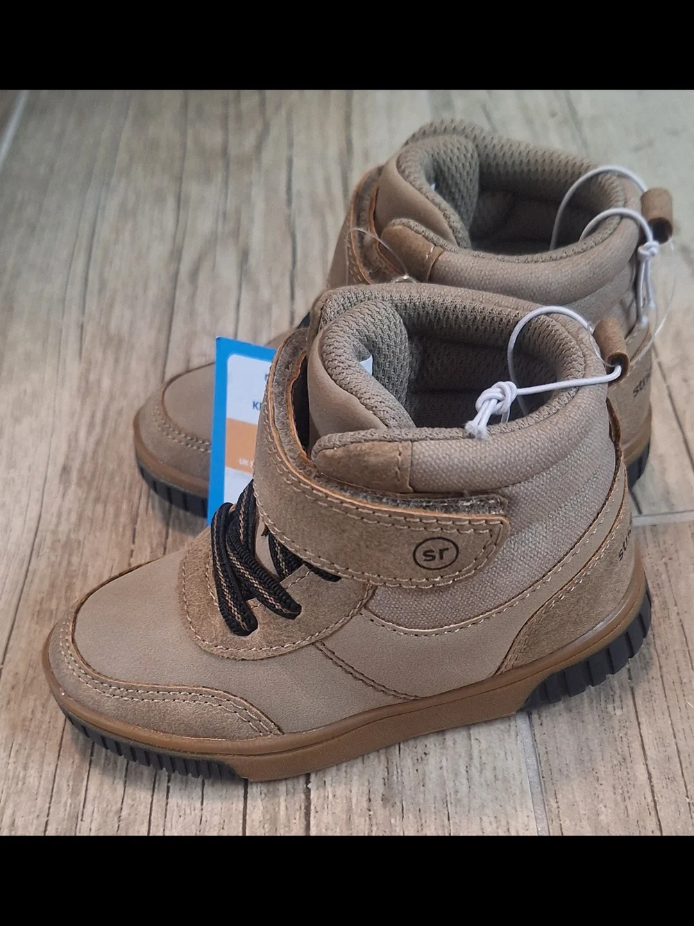 Stride Rite 360 Melvin Taupe Toddler Boots Size 6M Hook & Loop Rugged Casual
